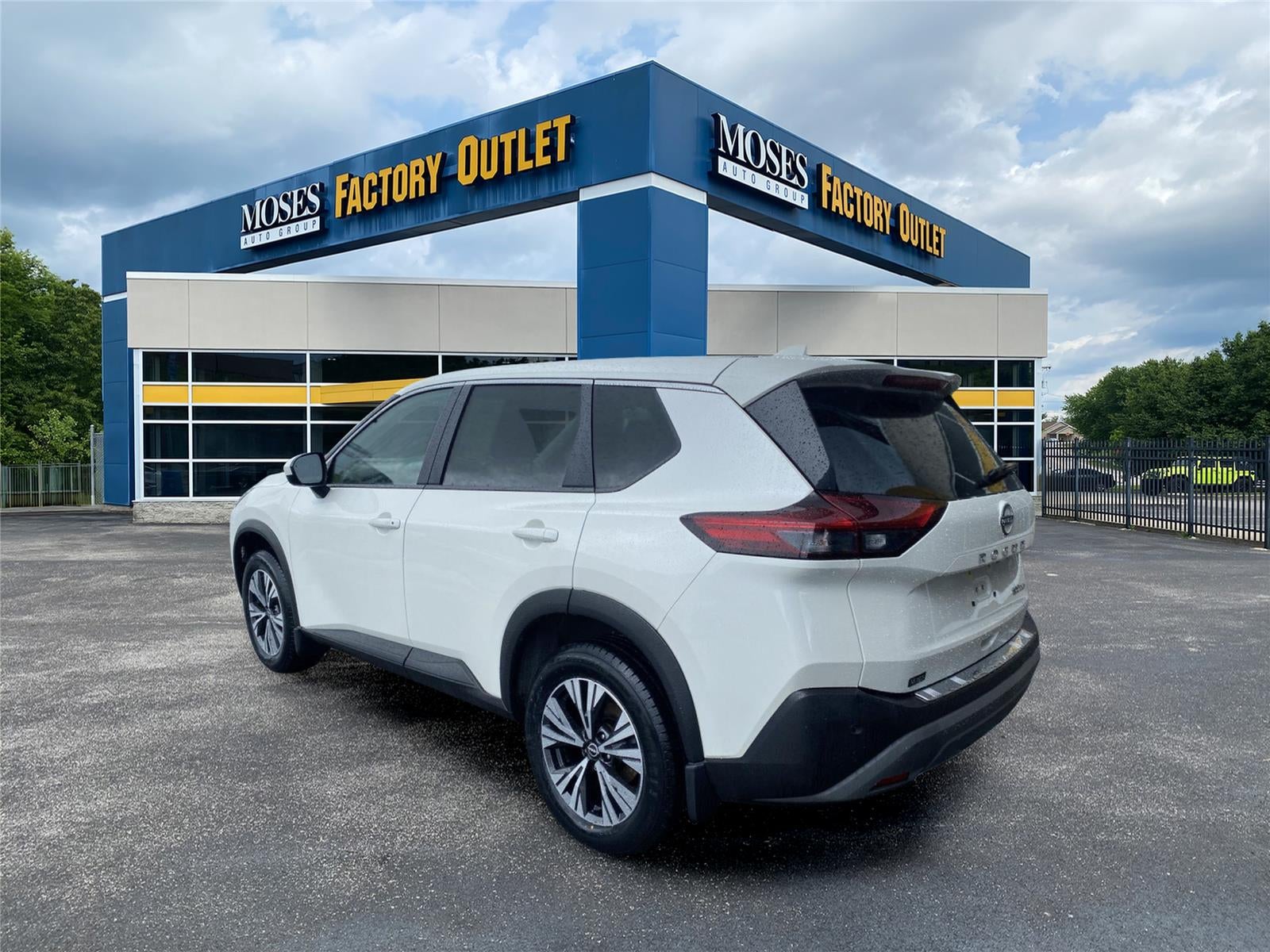 2023 Nissan Rogue SV