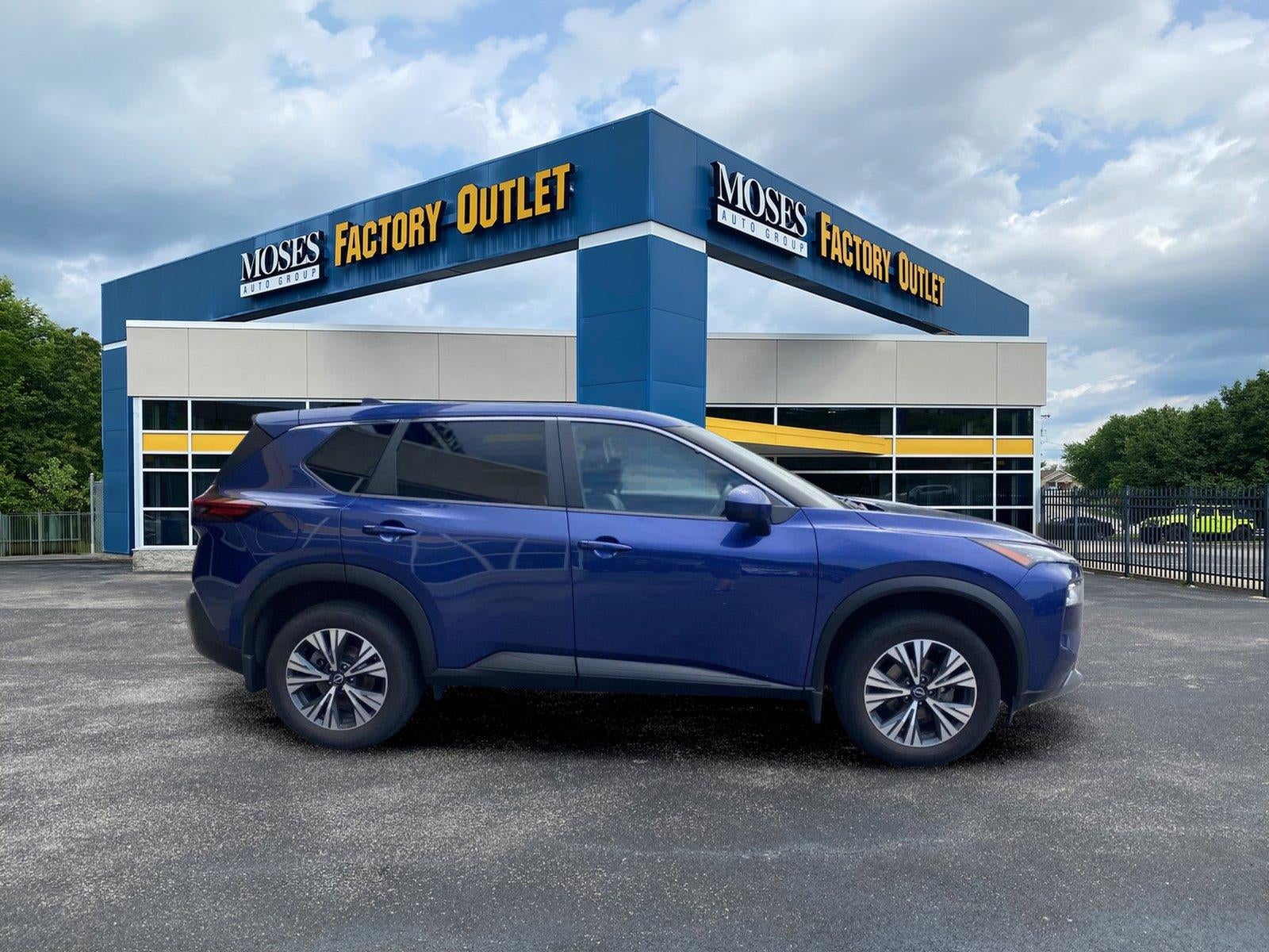 2023 Nissan Rogue SV
