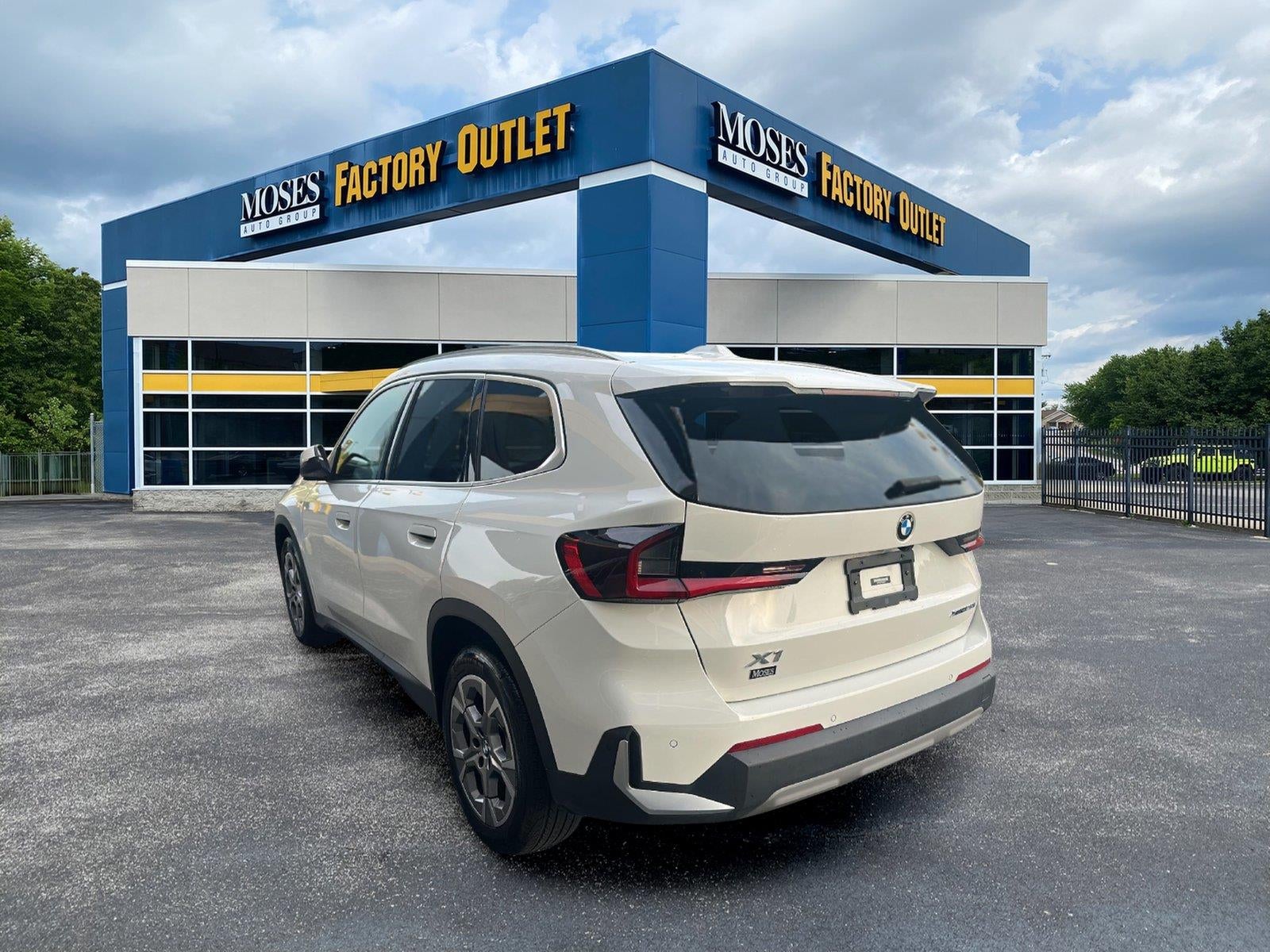 2023 BMW X1 xDrive28i