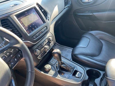 2023 Jeep Cherokee Altitude Lux