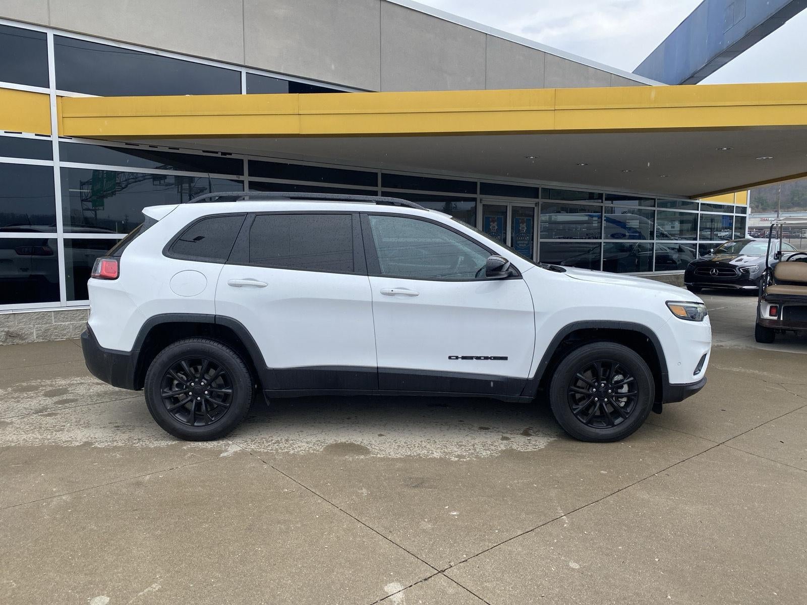 2023 Jeep Cherokee Altitude Lux