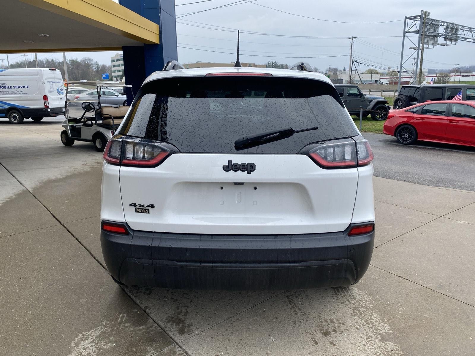 2023 Jeep Cherokee Altitude Lux