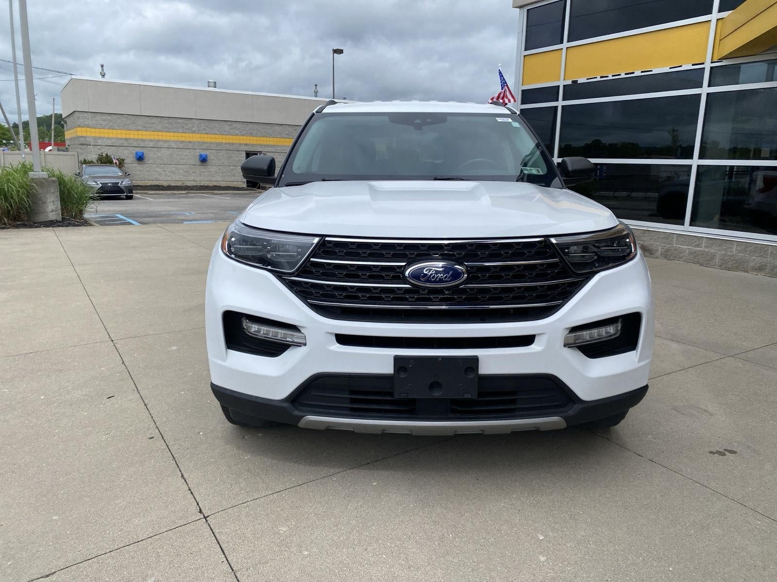 2024 Ford Explorer XLT