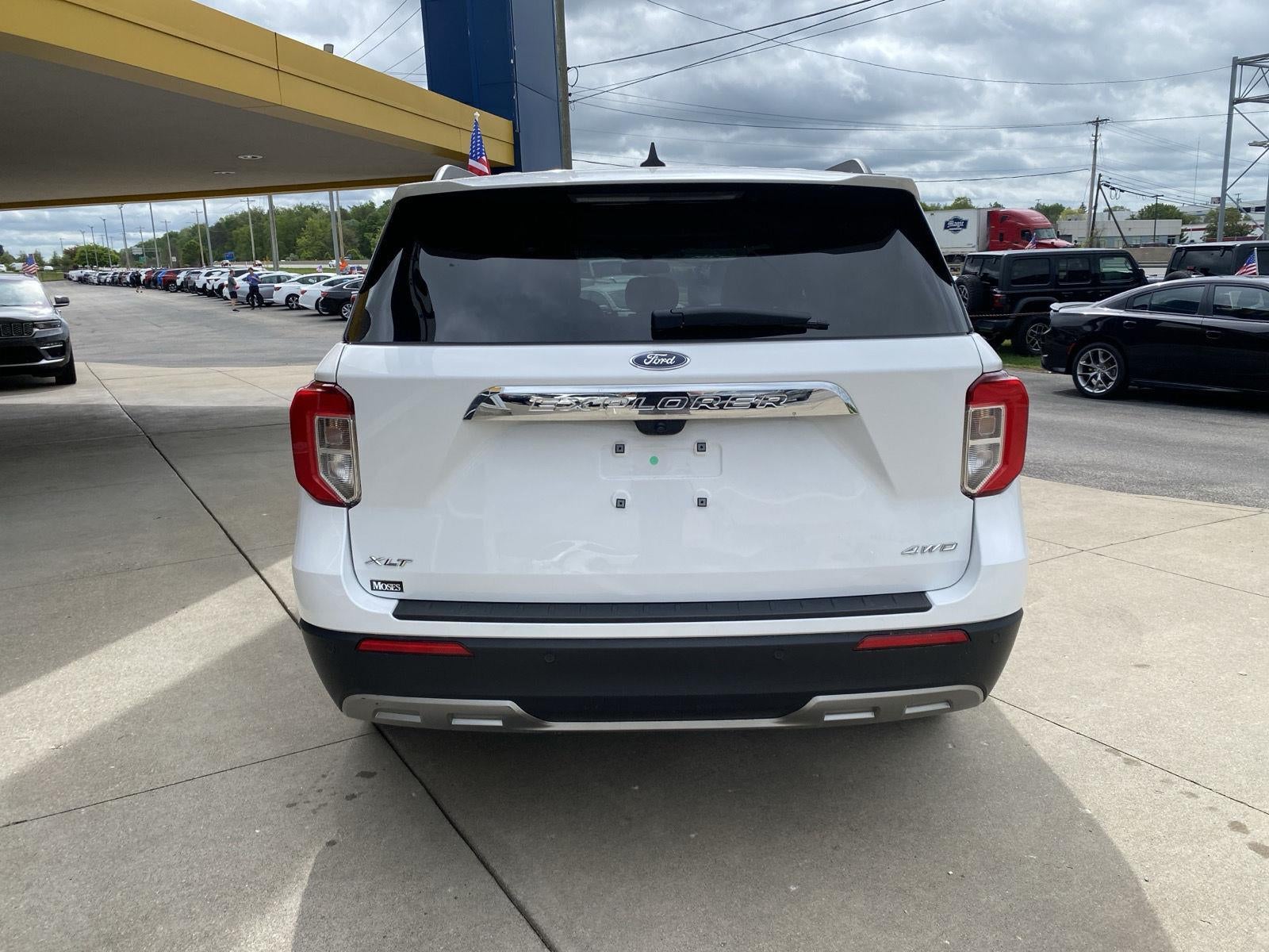 2024 Ford Explorer XLT