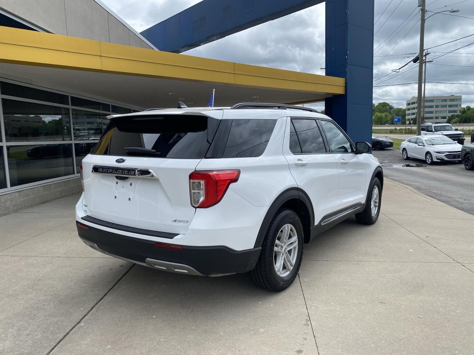 2024 Ford Explorer XLT